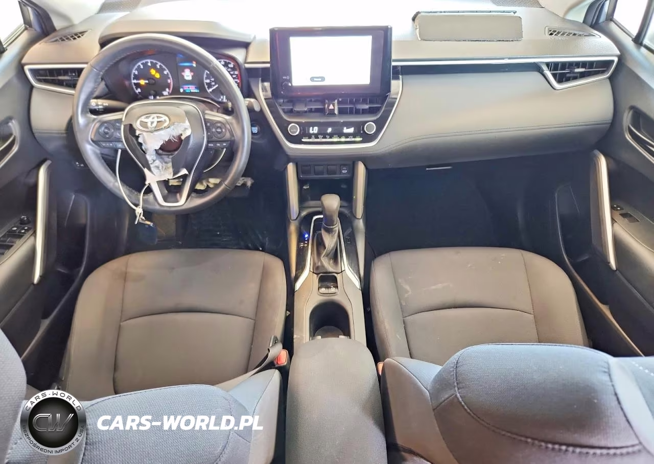 2024 Toyota Corolla Cross Le VIN:7MUCAAAG6RV078939 - 8