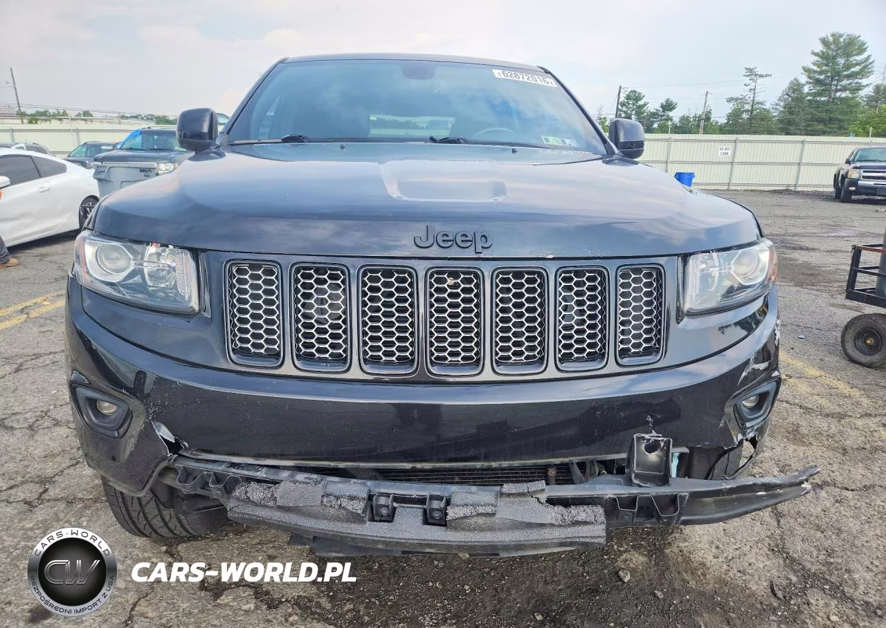 2015 Jeep Grand Cherokee Laredo VIN:1C4RJFAG0FC877100 - 5
