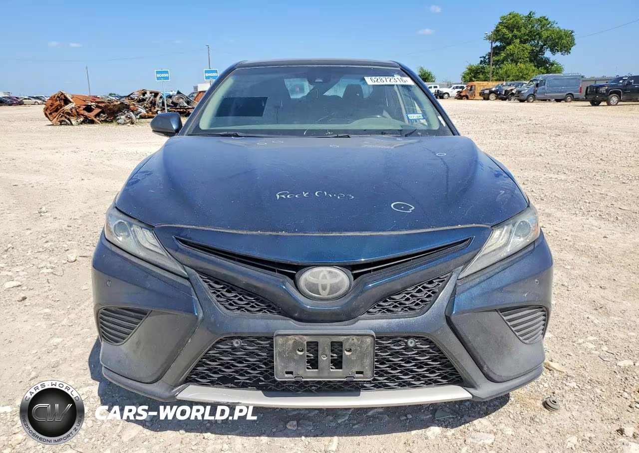 2018 Toyota Camry Xse VIN:4T1B61HK8JU631376 - 5