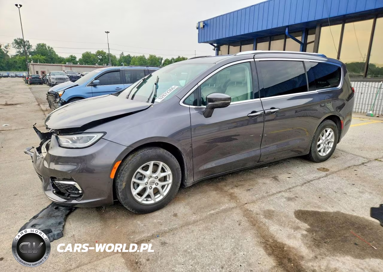 2021 Chrysler Pacifica Touring L VIN:2C4RC1BG5MR600748 - 1