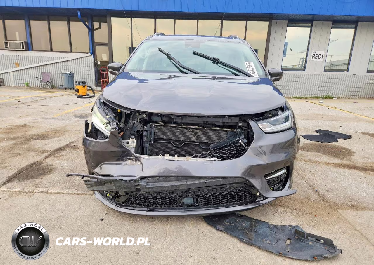 2021 Chrysler Pacifica Touring L VIN:2C4RC1BG5MR600748 - 5