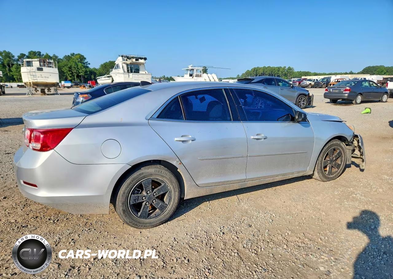 2013 Chevrolet Malibu Ls VIN:1G11B5SA7DF126711 - 3