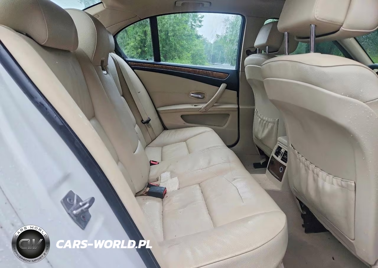 2010 BMW 535 Xi VIN:WBANV9C52AC391930 - 10