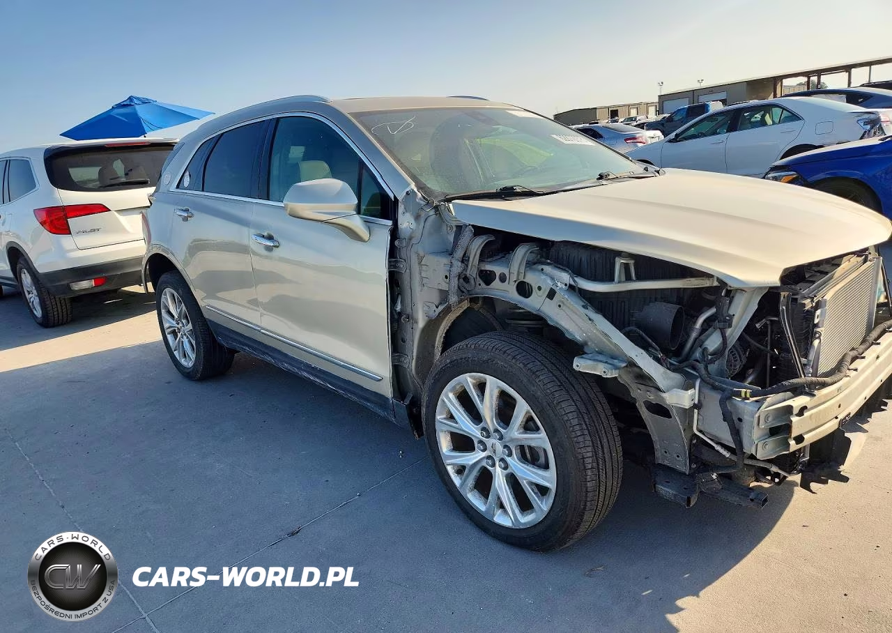 2017 Cadillac Xt5 Luxury VIN:1GYKNBRS7HZ105775 - 4