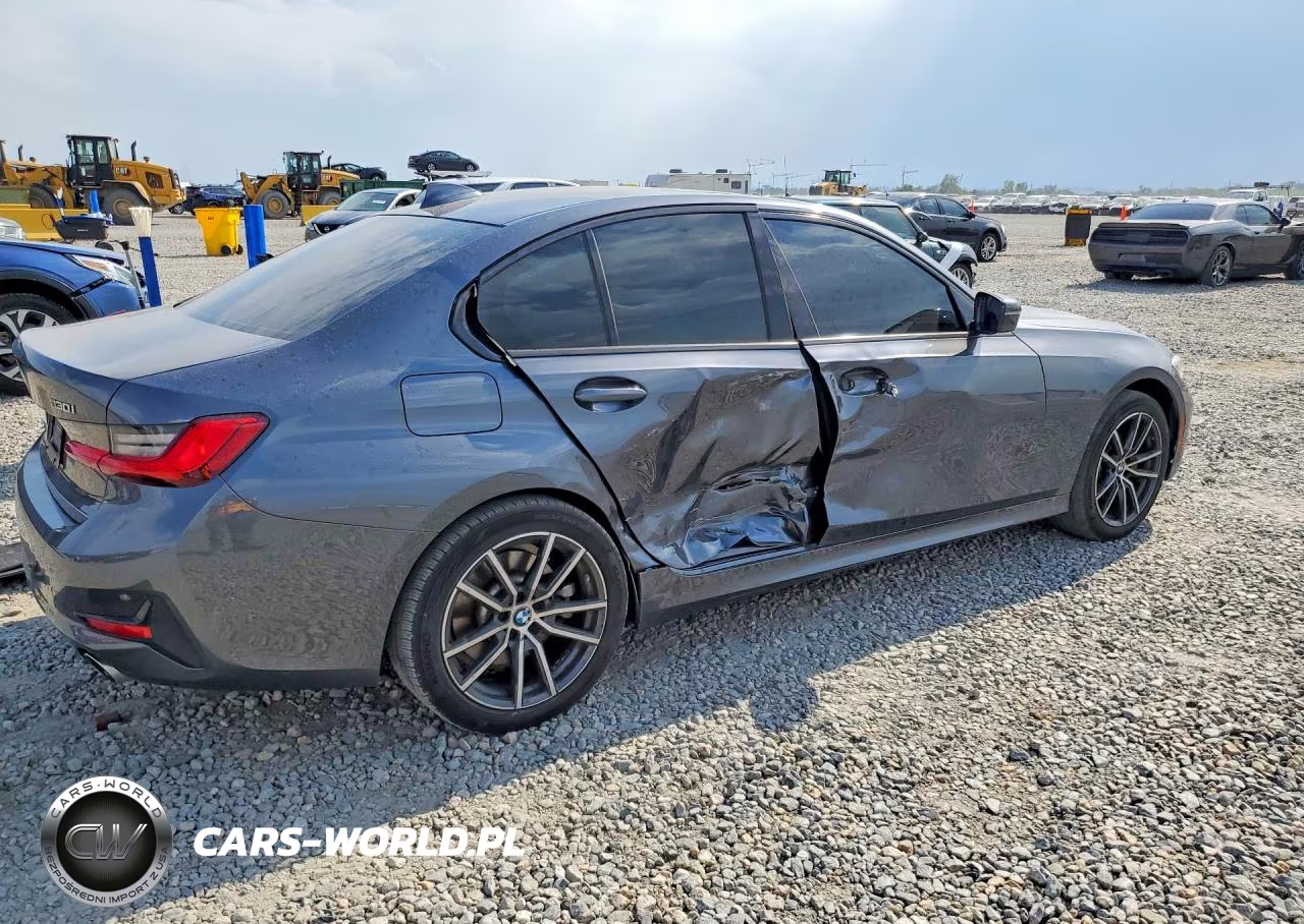 2021 BMW 330Xi VIN:3MW5R7J02M8B51109 - 3