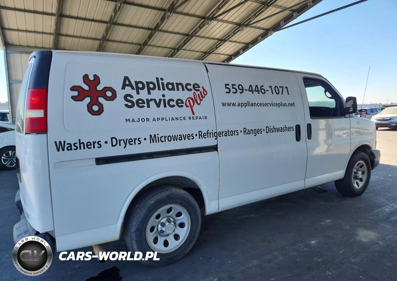 2014 Chevrolet Express G1500 VIN:1GCSGAFX8E1144685 - 3