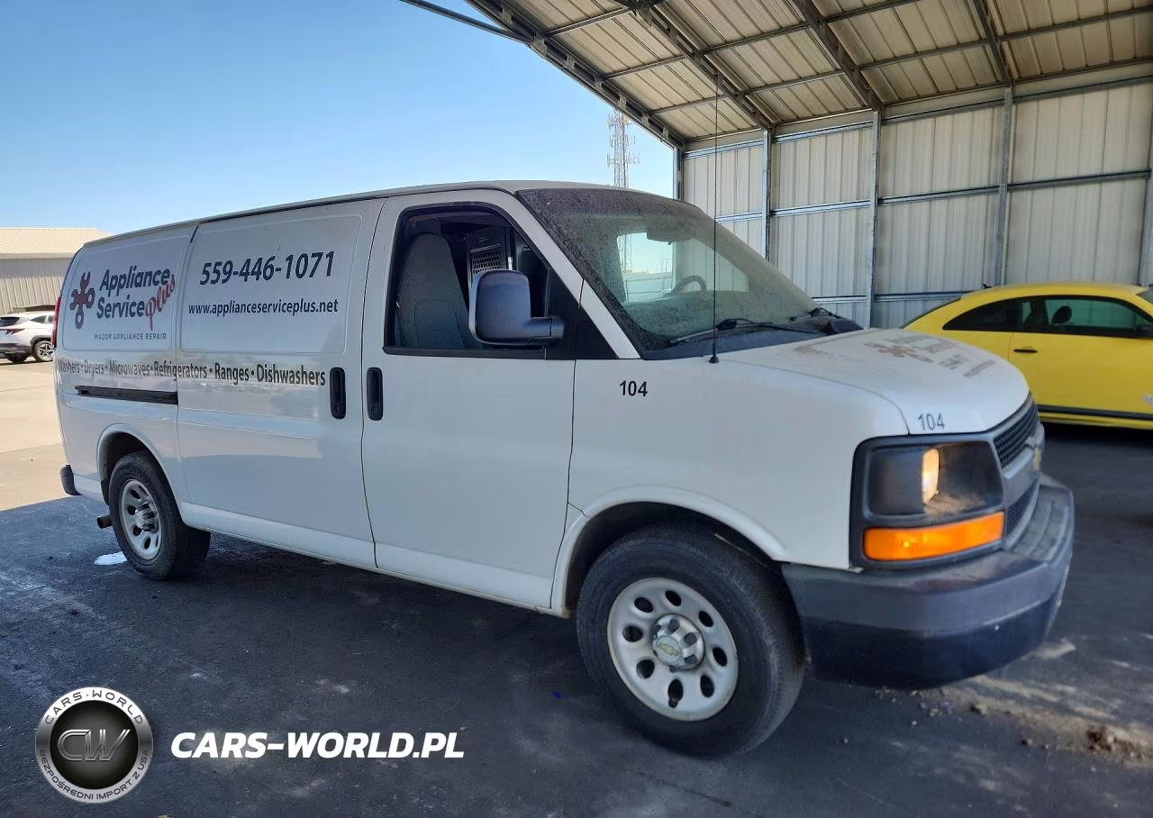 2014 Chevrolet Express G1500 VIN:1GCSGAFX8E1144685 - 4