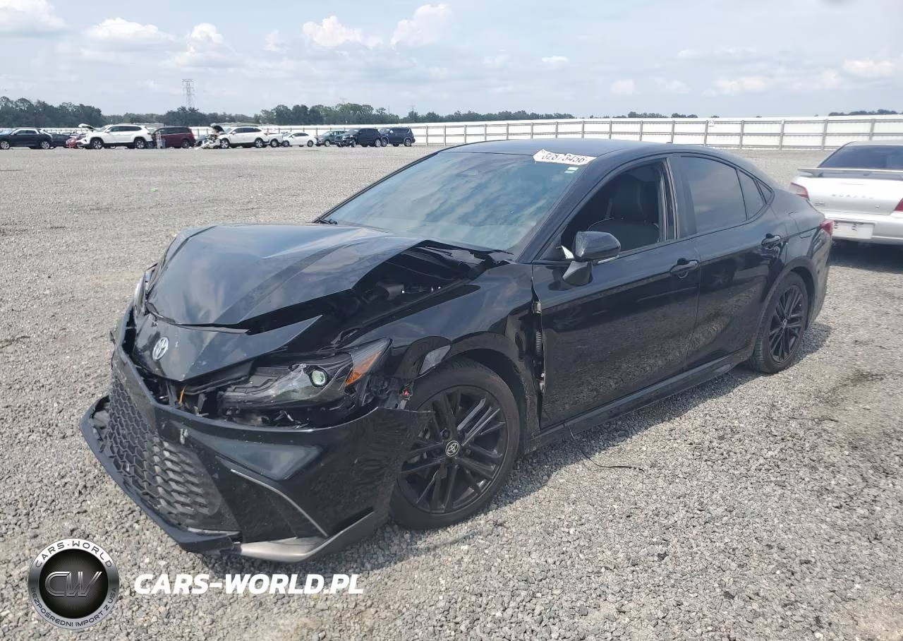 2025 Toyota Camry Se – zdjęcie 1 z 12