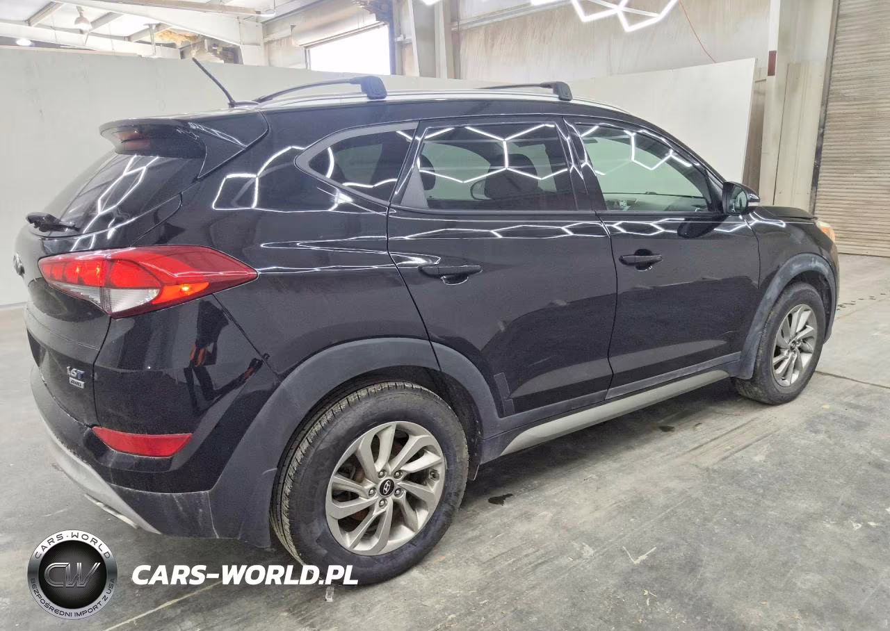 2017 Hyundai Tucson Limited VIN:KM8J3CA26HU281816 - 3