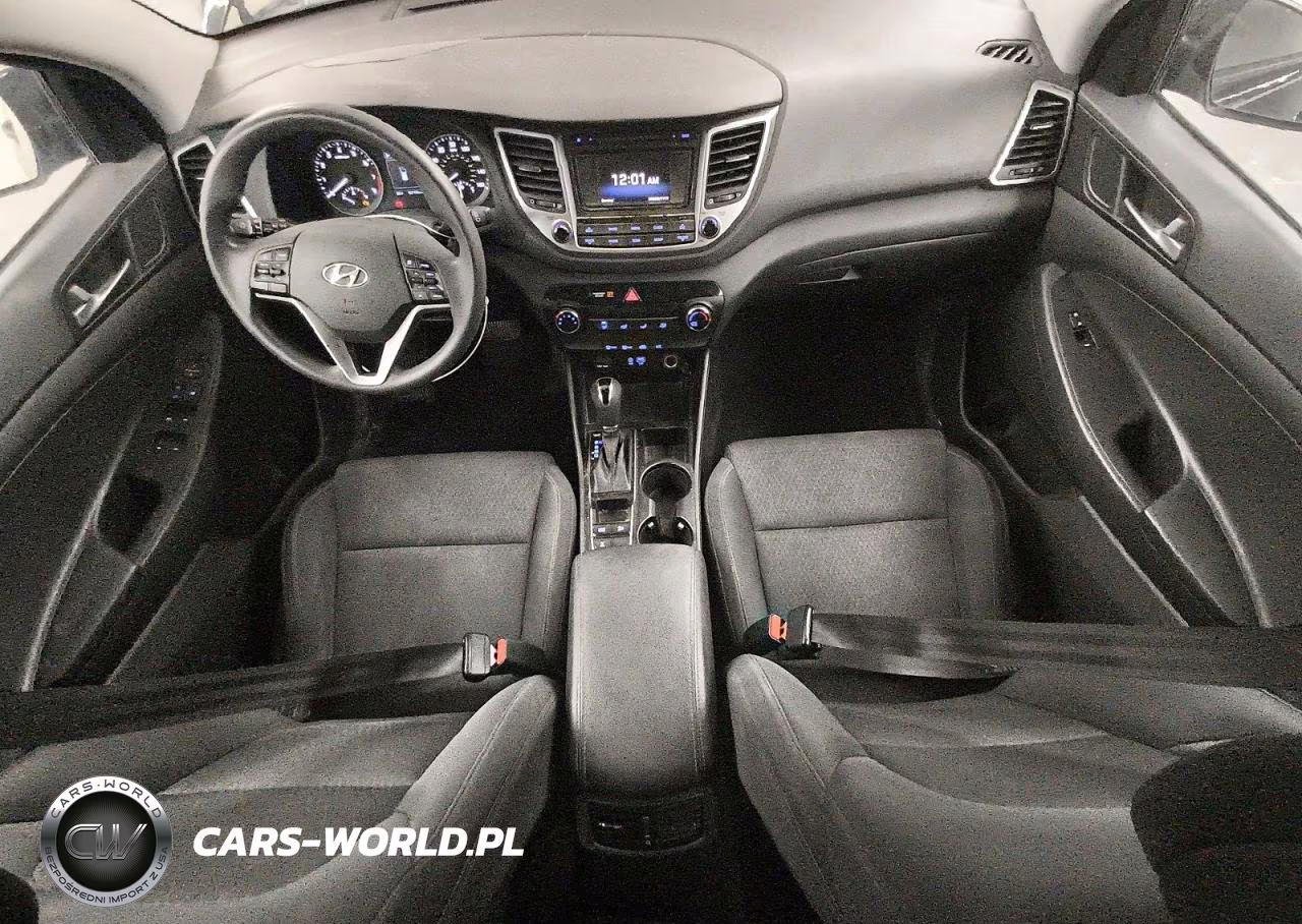 2017 Hyundai Tucson Limited VIN:KM8J3CA26HU281816 - 8