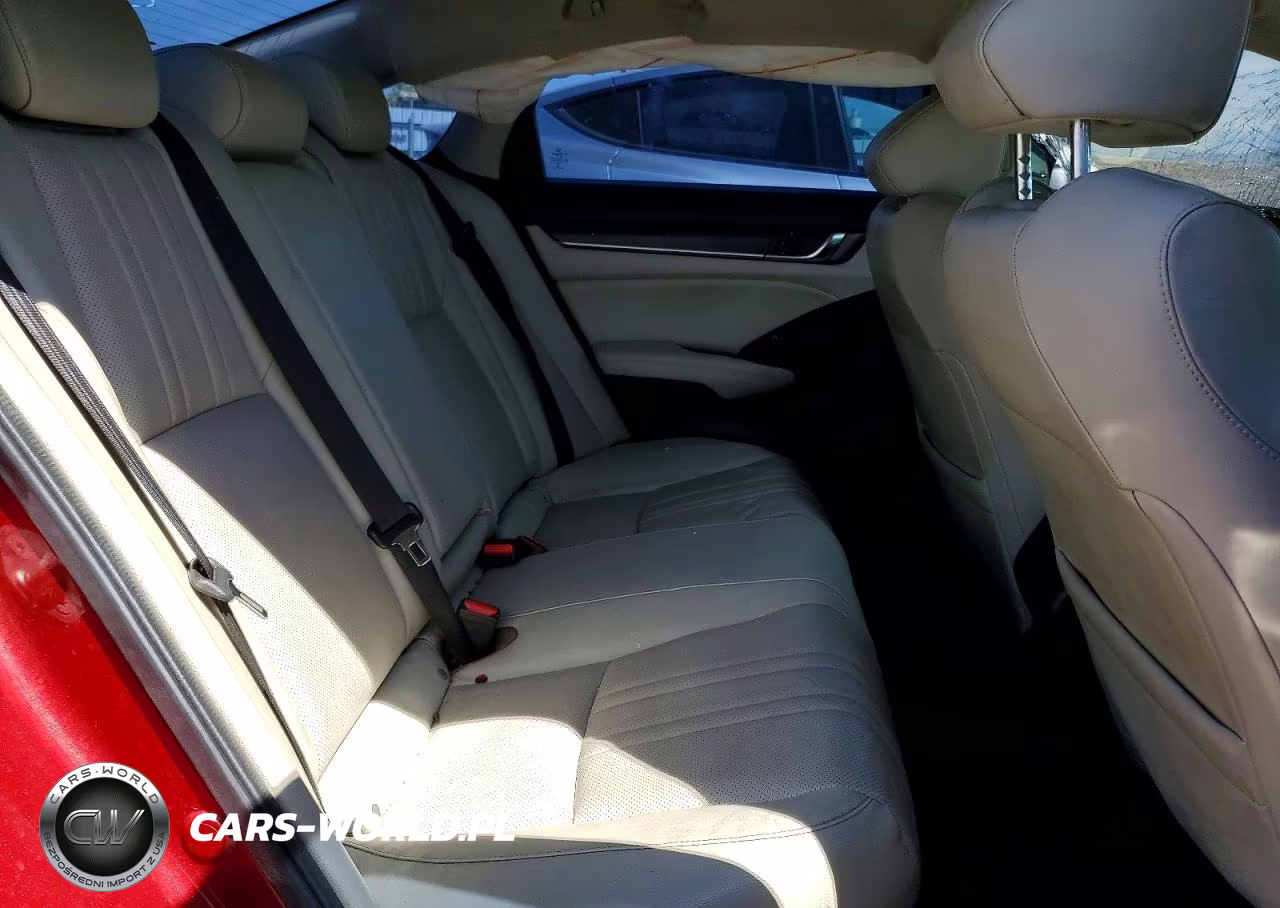 2018 Honda Accord Touring VIN:1HGCV1F95JA011101 - 10
