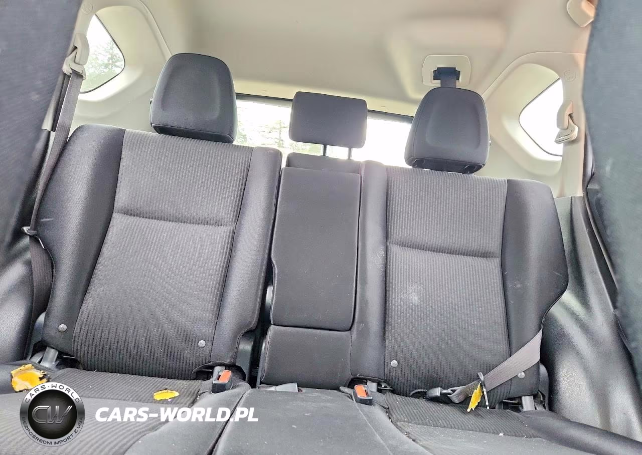 2018 Toyota Rav4 Le VIN:JTMBFREV1JJ250343 - 10