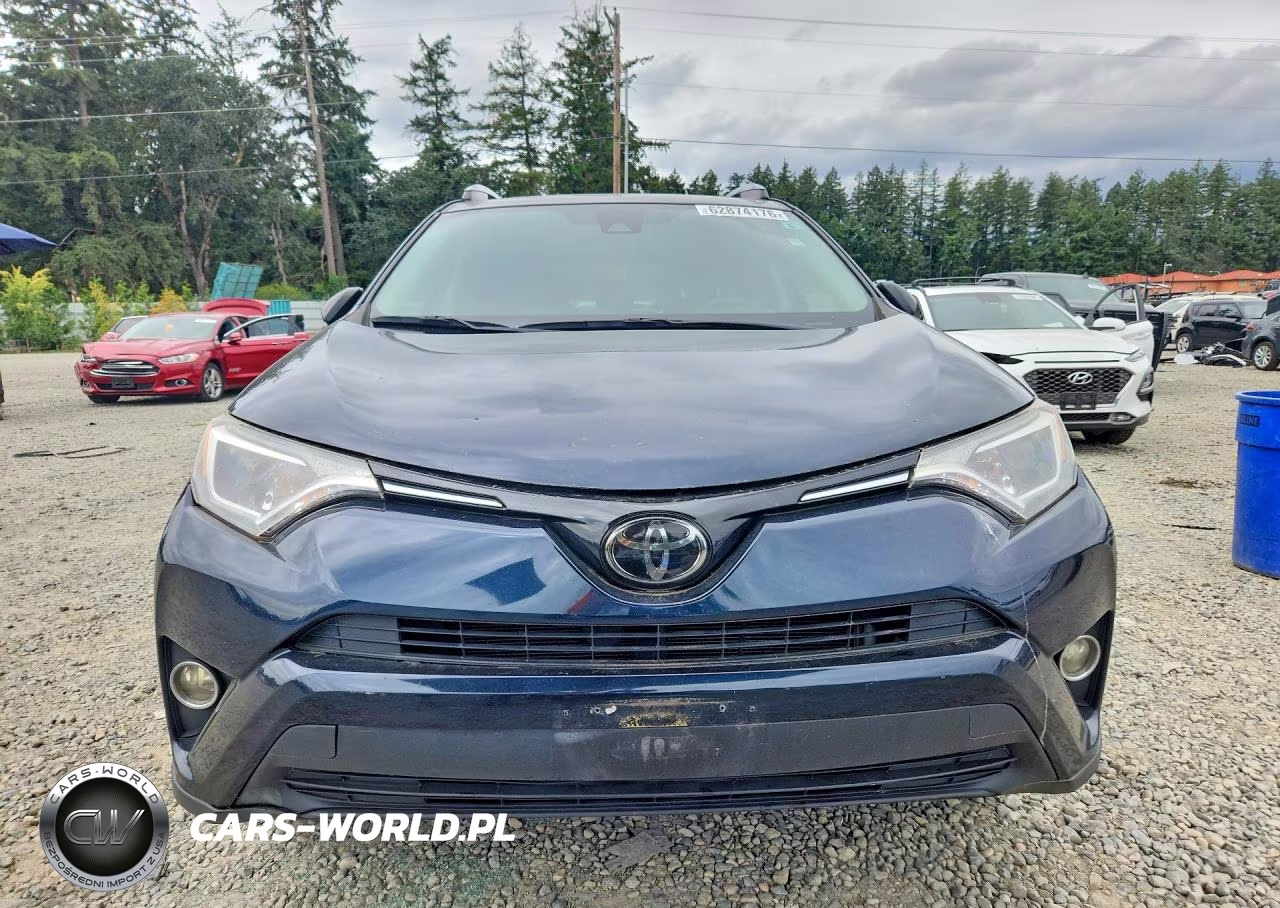 2018 Toyota Rav4 Le VIN:JTMBFREV1JJ250343 - 5