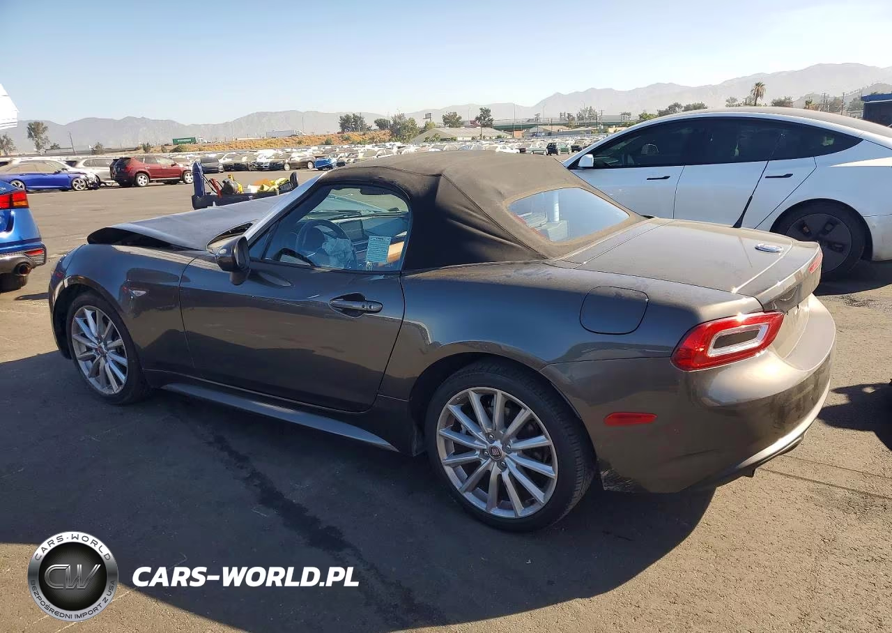 2017 Fiat 124 Spider Classica VIN:JC1NFAEKXH0108039 - 2