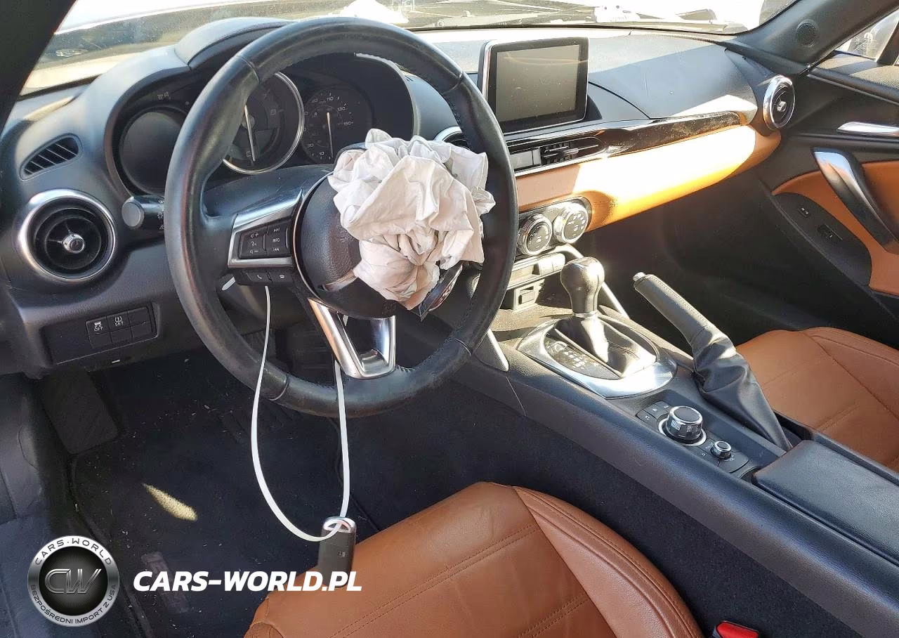 2017 Fiat 124 Spider Classica VIN:JC1NFAEKXH0108039 - 8