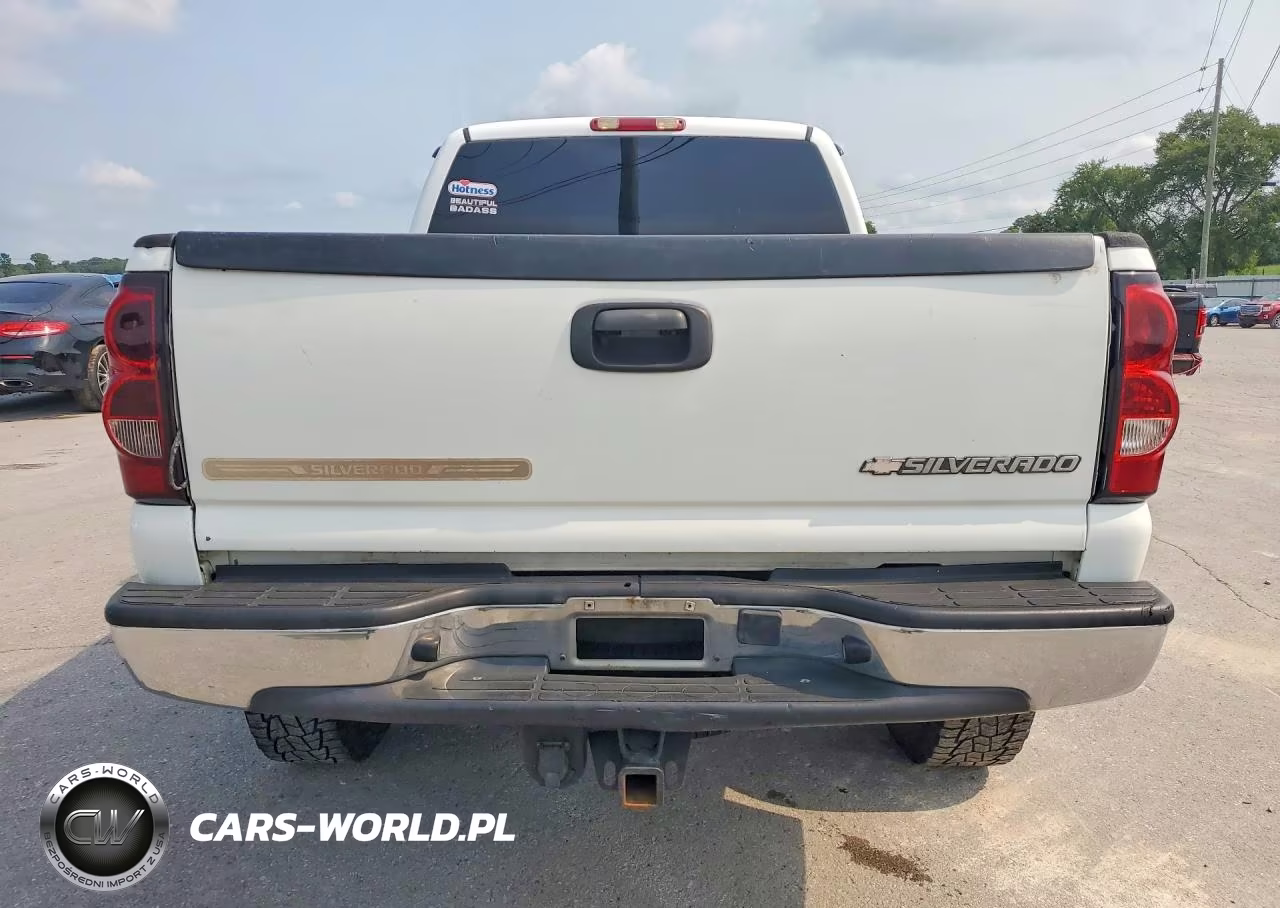 2005 Chevrolet Silverado C2500 Heavy Duty VIN:1GCHC29U75E112977 - 6