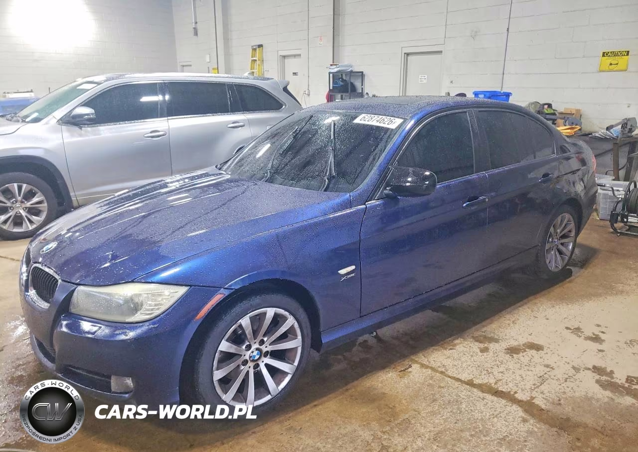 2011 BMW 328 Xi – zdjęcie 1 z 12