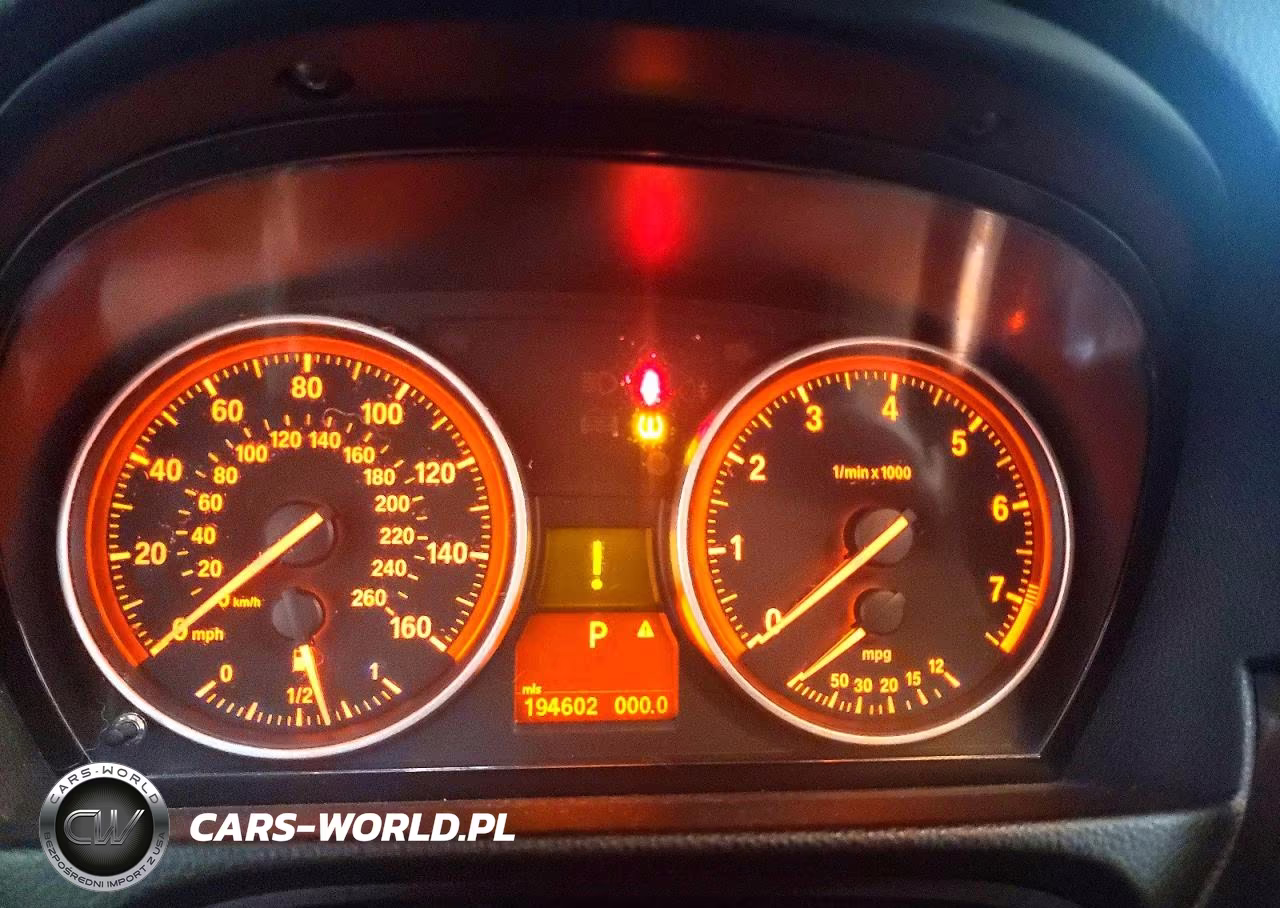 2011 BMW 328 Xi VIN:WBAPK7C53BA819099 - 9