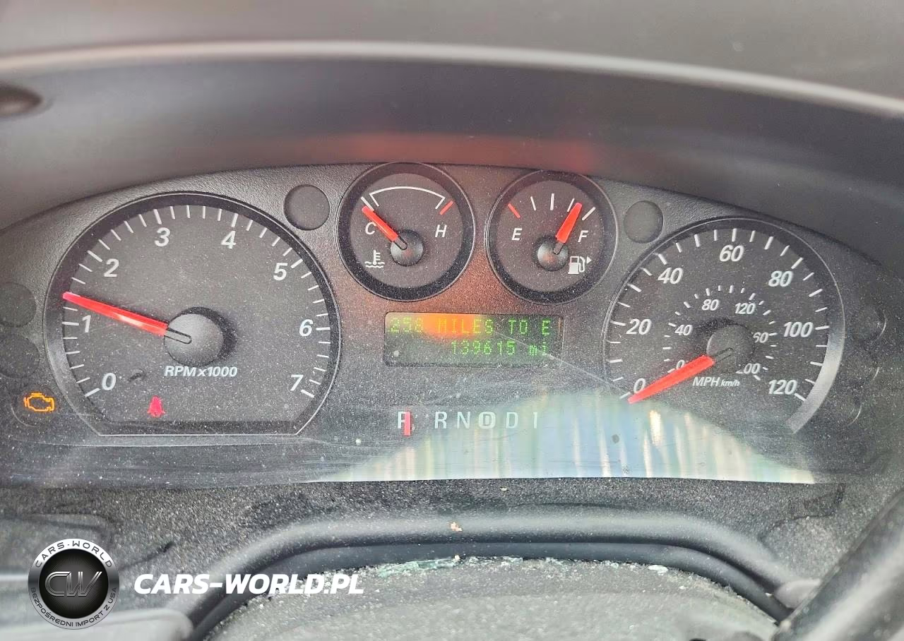 2006 Ford Taurus Se VIN:1FAFP53286A201363 - 9