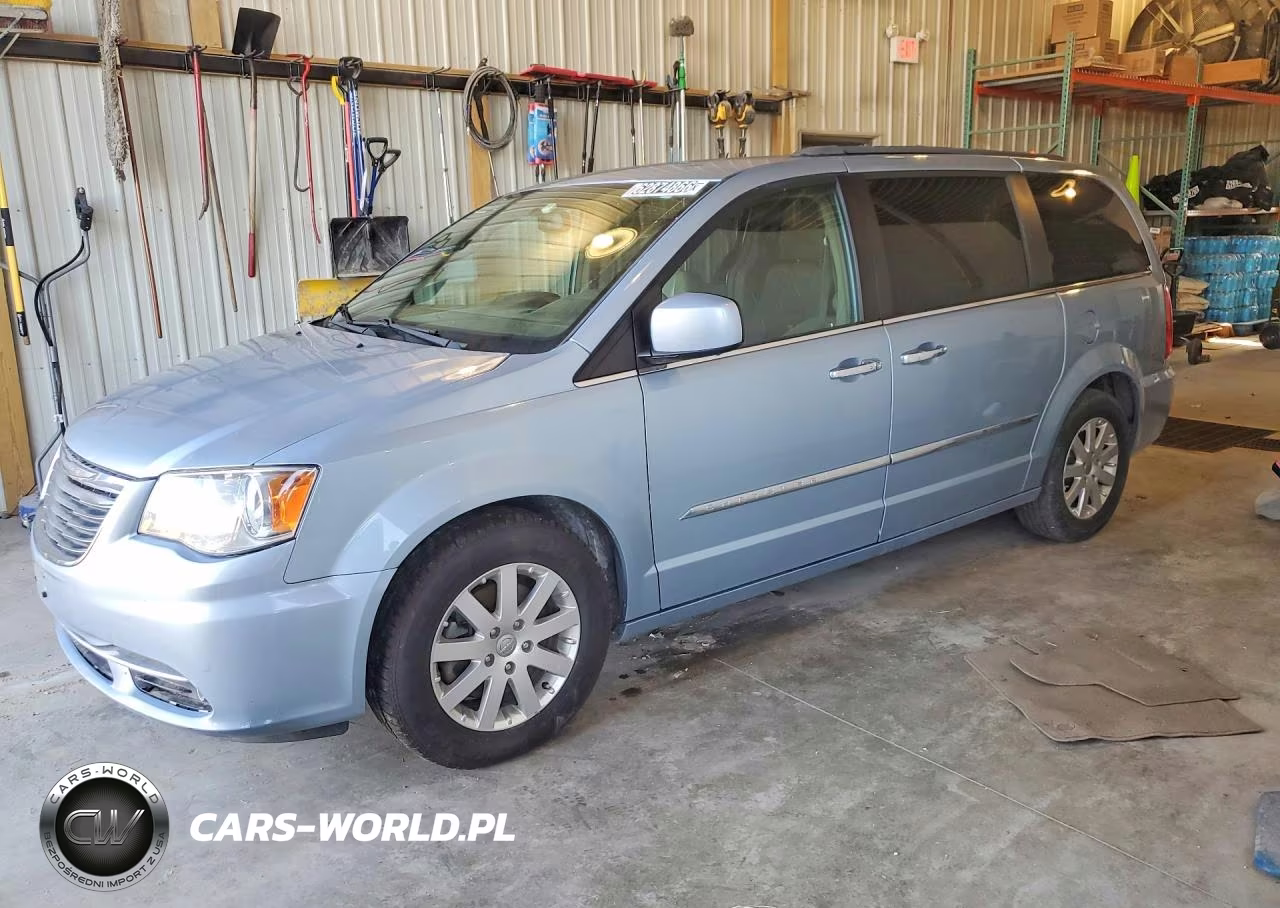 2016 Chrysler Town & Country Touring VIN:2C4RC1BG3GR261640 - 1
