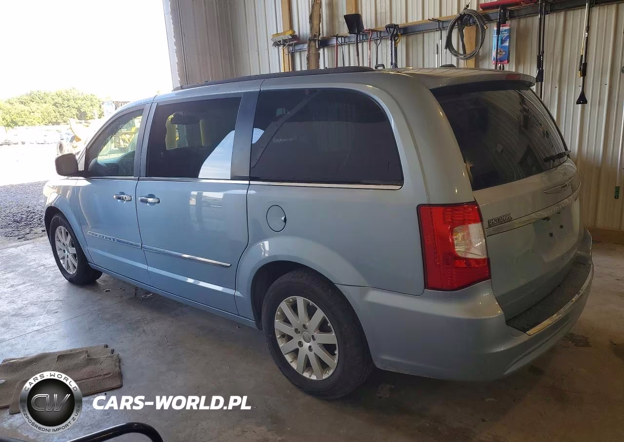2016 Chrysler Town & Country Touring VIN:2C4RC1BG3GR261640 - 2
