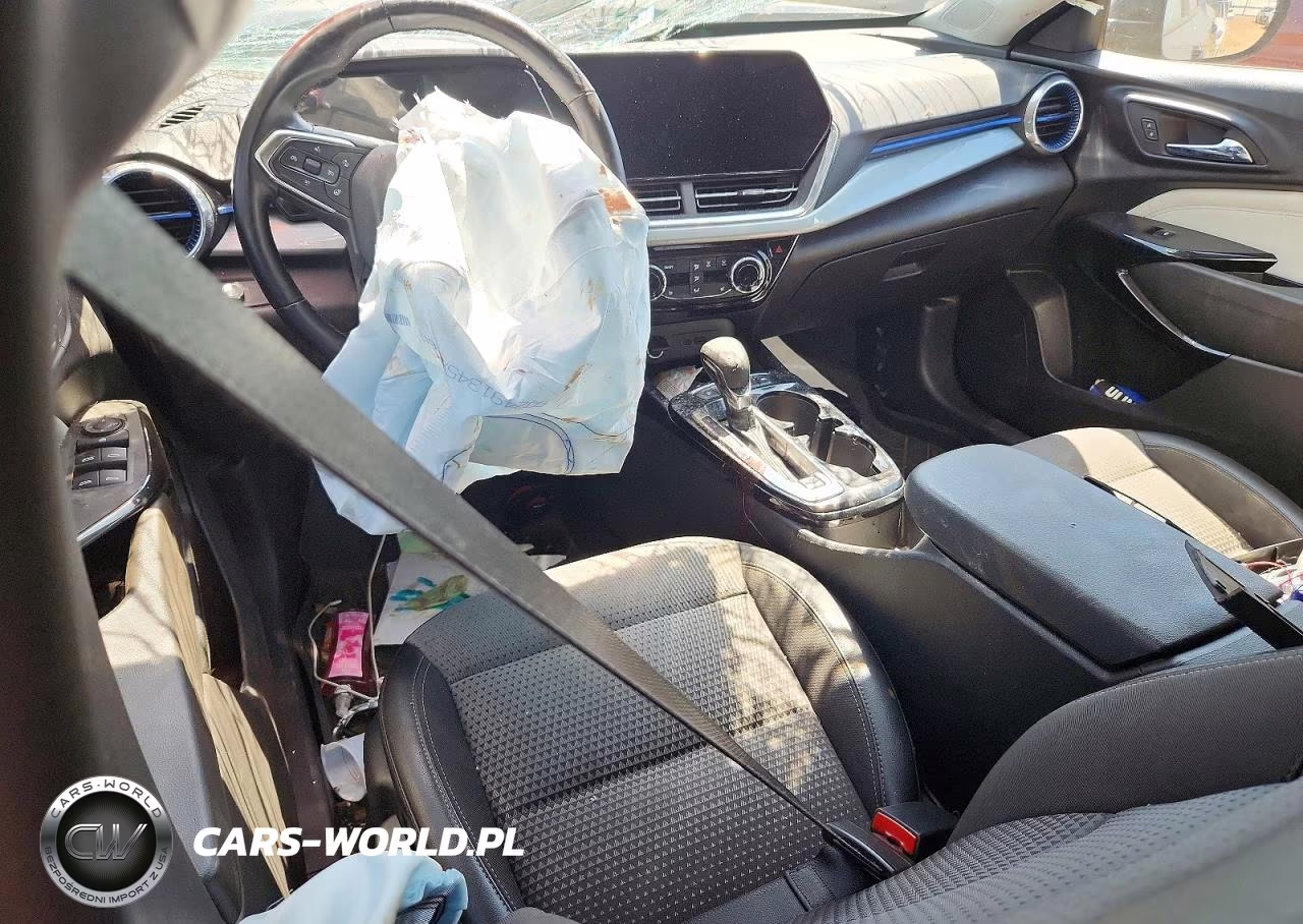 2024 Chevrolet Trax VIN:KL77LHE26RC182648 - 8