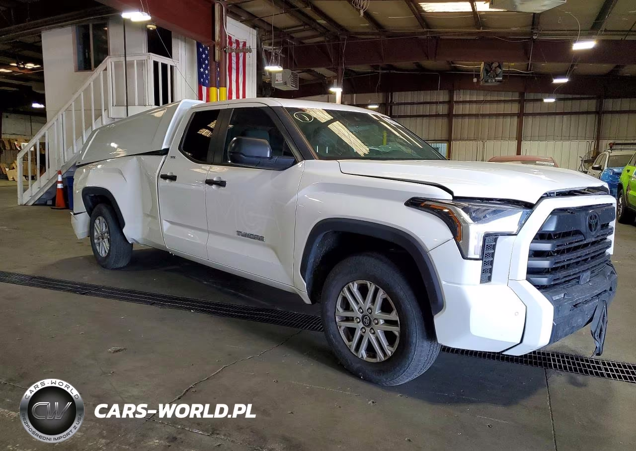 2025 Toyota Tundra Double Cab Sr5 VIN:5TFLA5GD3SX004103 - 4