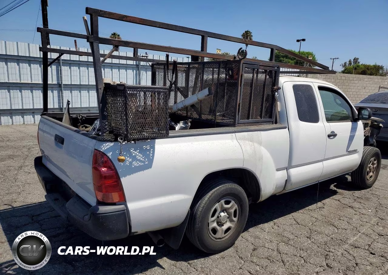 2014 Toyota Tacoma Base VIN:5TFTX4CN5EX045019 - 3
