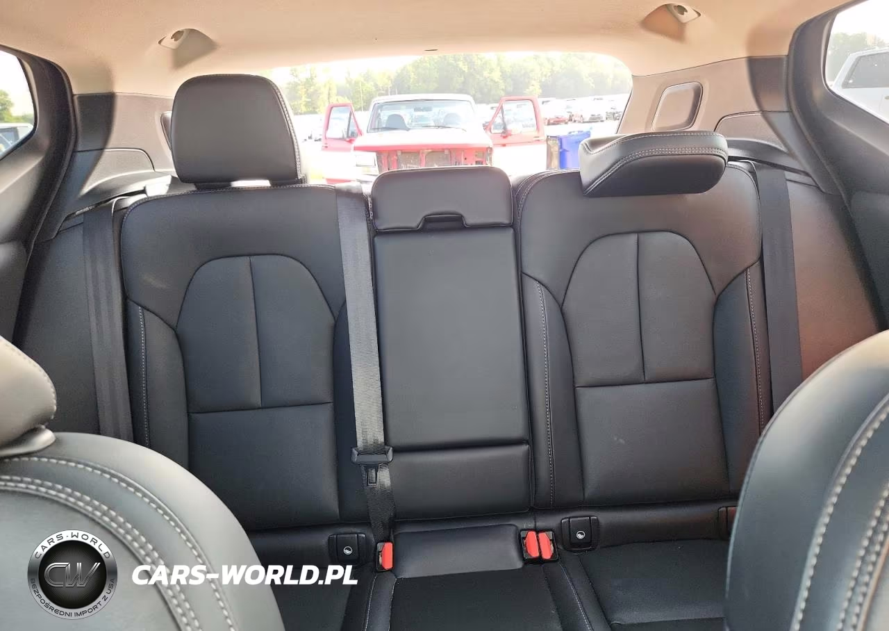 2024 Volvo Xc40 Plus VIN:YV4L12UL3R2365071 - 10