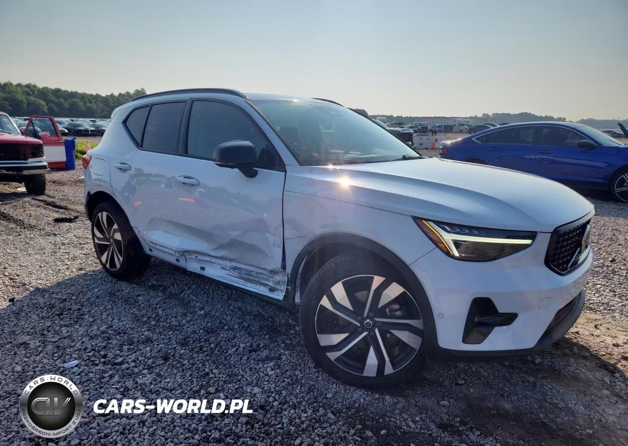 2024 Volvo Xc40 Plus VIN:YV4L12UL3R2365071 - 4