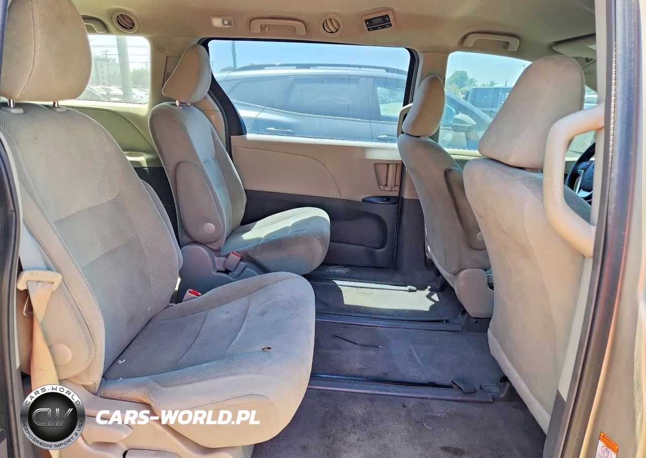 2015 Toyota Sienna L 7-Passenger VIN:5TDZK3DC2FS564441 - 11