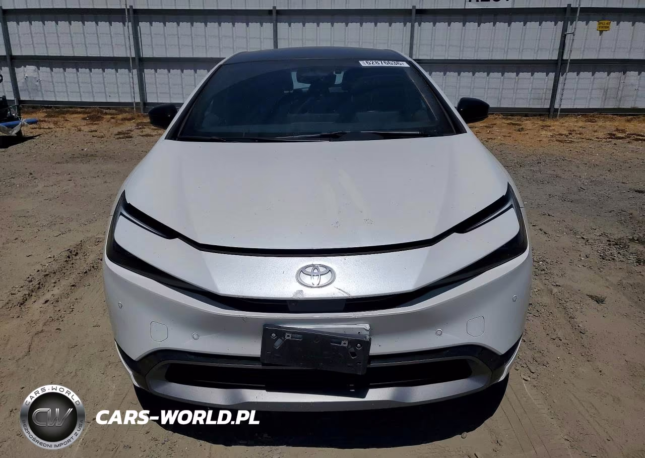 2024 Toyota Prius Limited VIN:JTDACAAU1R3021874 - 5