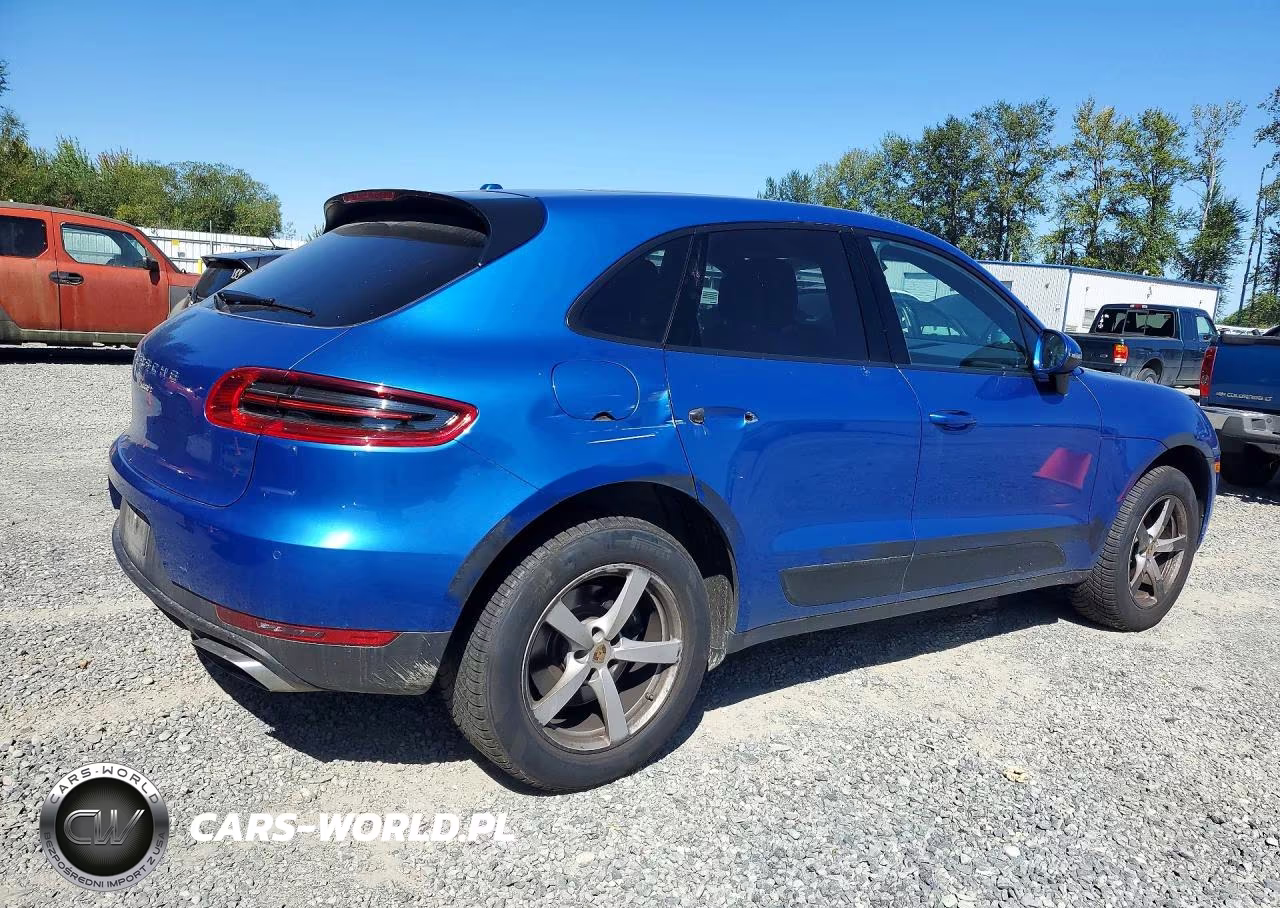 2018 Porsche Macan VIN:WP1AA2A50JLB24646 - 3
