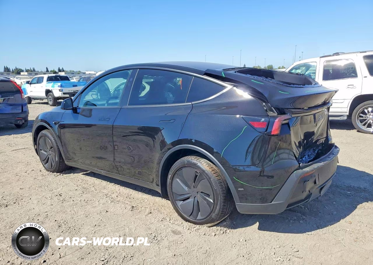 2026 Tesla Model Y VIN:7SAYGDED9TA712336 - 2