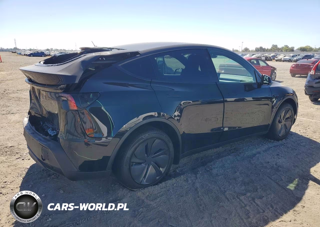 2026 Tesla Model Y VIN:7SAYGDED9TA712336 - 3