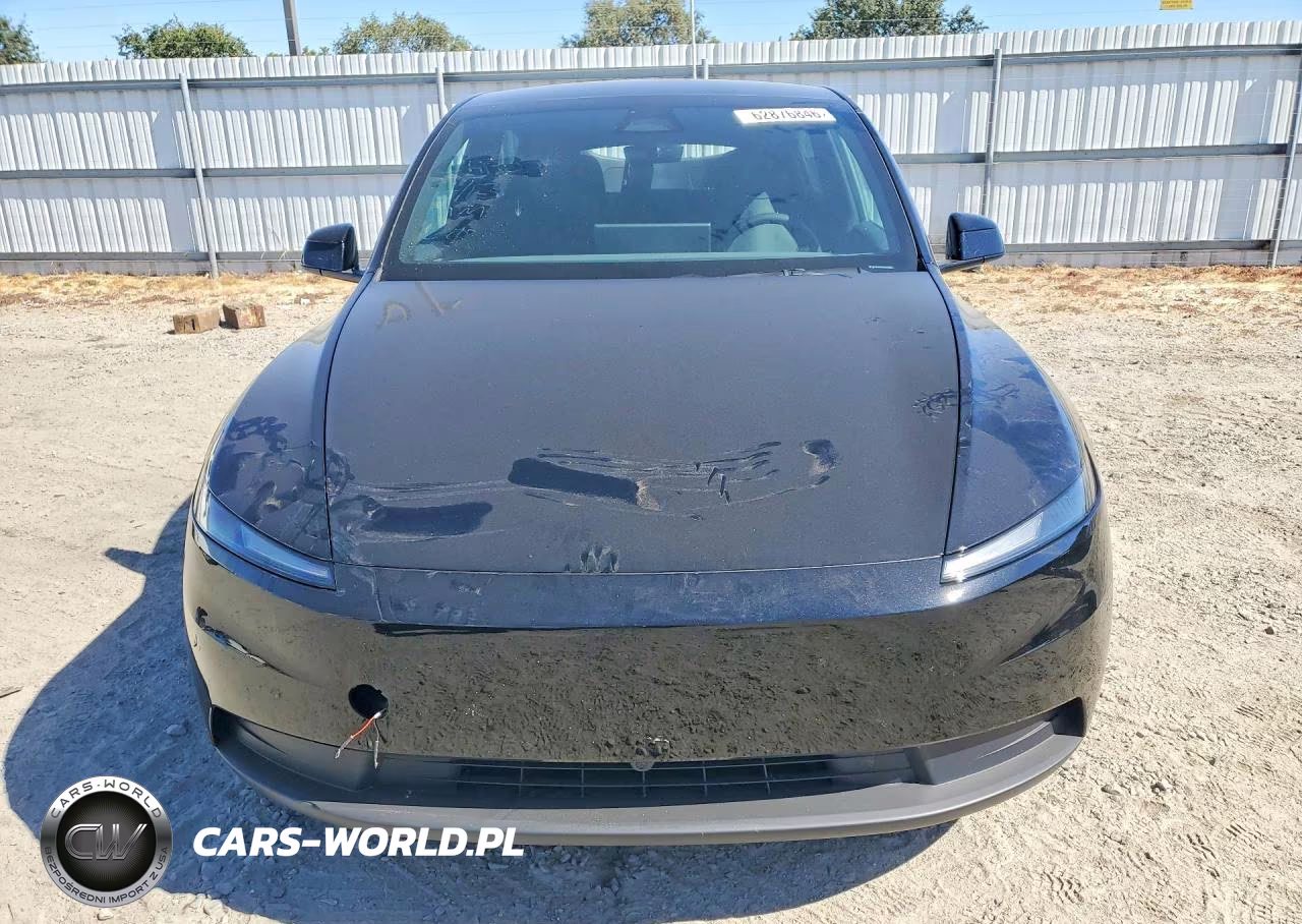 2026 Tesla Model Y VIN:7SAYGDED9TA712336 - 5