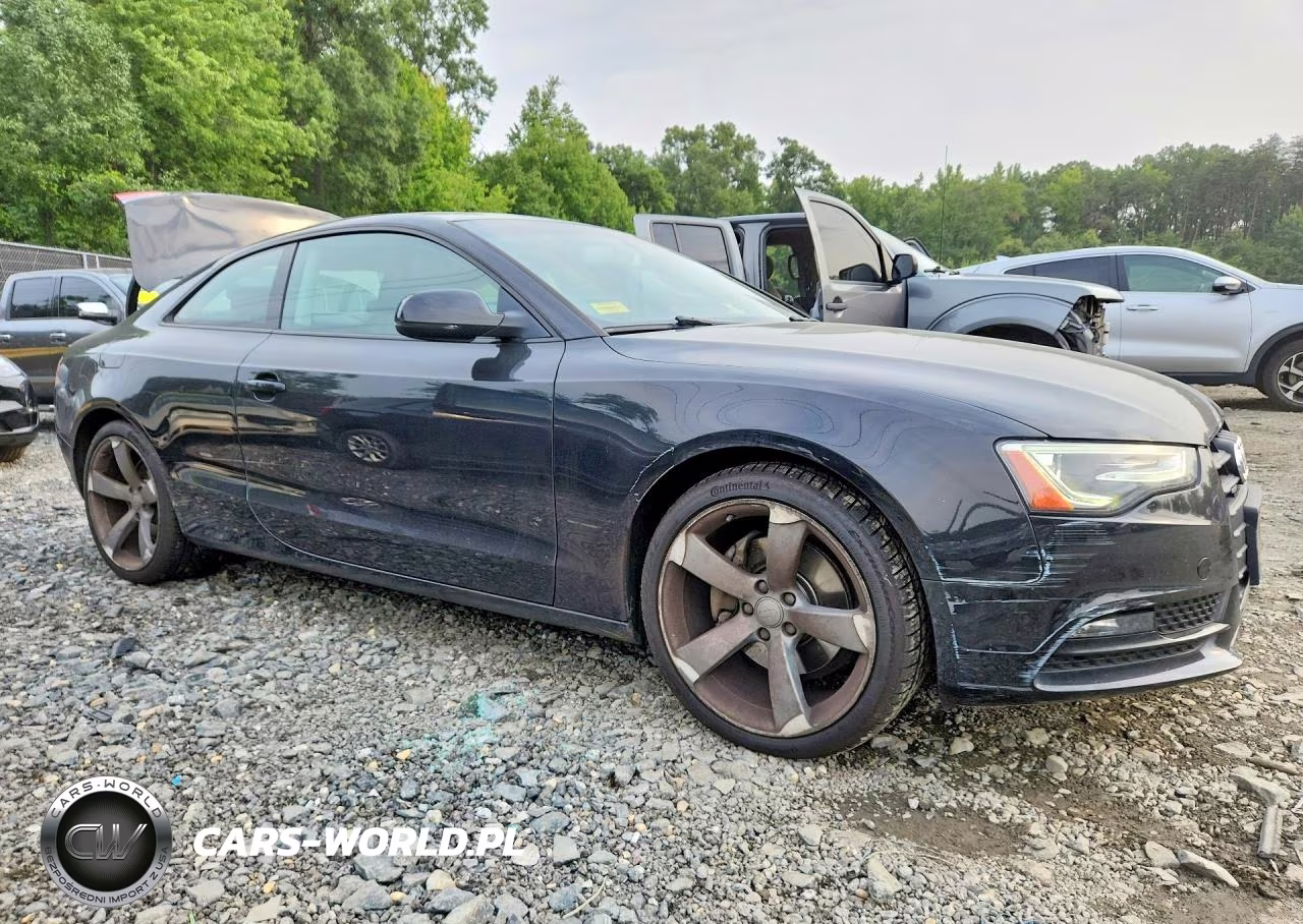 2014 Audi A5 Premium Plus VIN:WAURFAFR9EA037161 - 4