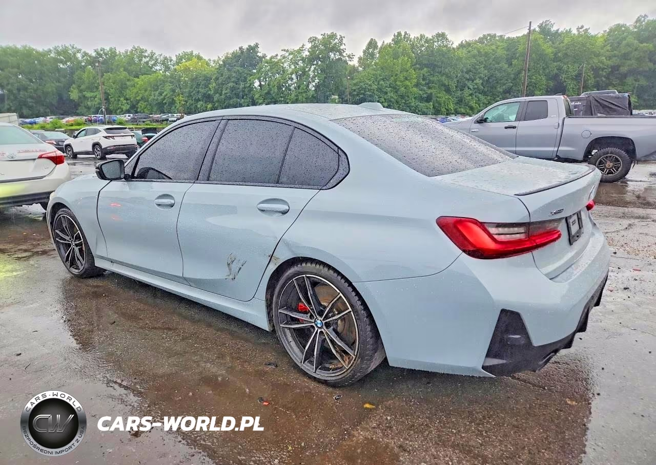2024 BMW 330Xi VIN:3MW89FF01R8E06632 - 2