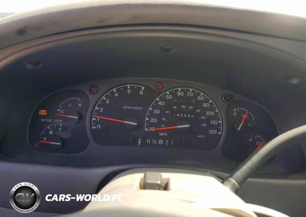 2001 Mazda B3000 Cab Plus VIN:4F4YR16V41TM27626 - 9