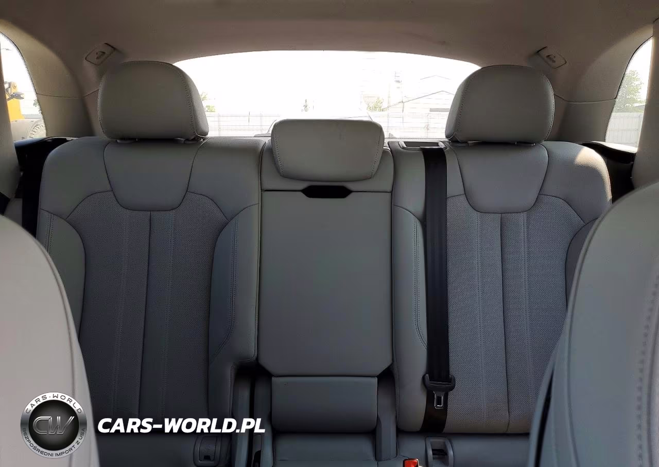 2020 Audi Q5 Premium Plus VIN:WA1BNAFY2L2046008 - 10