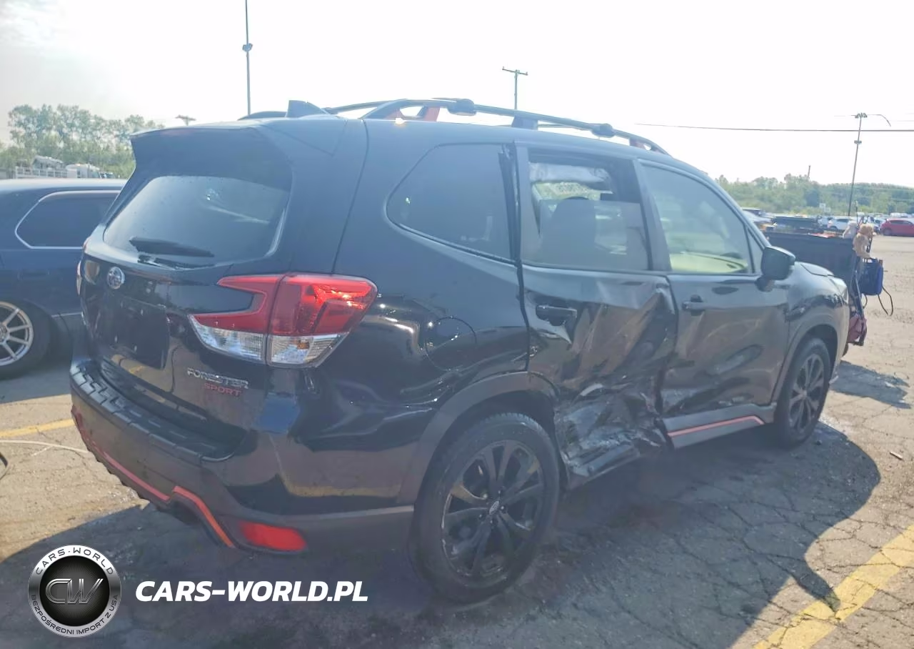 2022 Subaru Forester Sport VIN:JF2SKAJC6NH436914 - 3