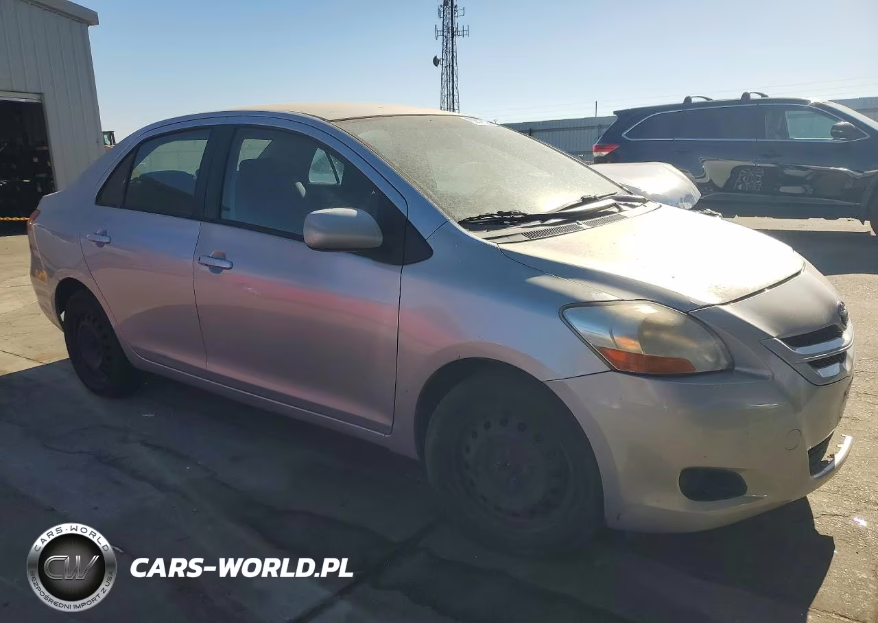 2007 Toyota Yaris Base VIN:JTDBT923671035044 - 4