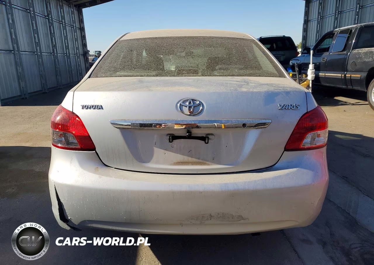 2007 Toyota Yaris Base VIN:JTDBT923671035044 - 6