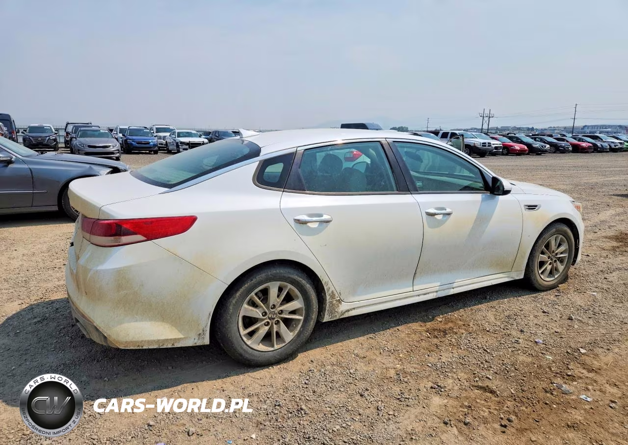 2018 Kia Optima Lx VIN:5XXGT4L38JG229304 - 3