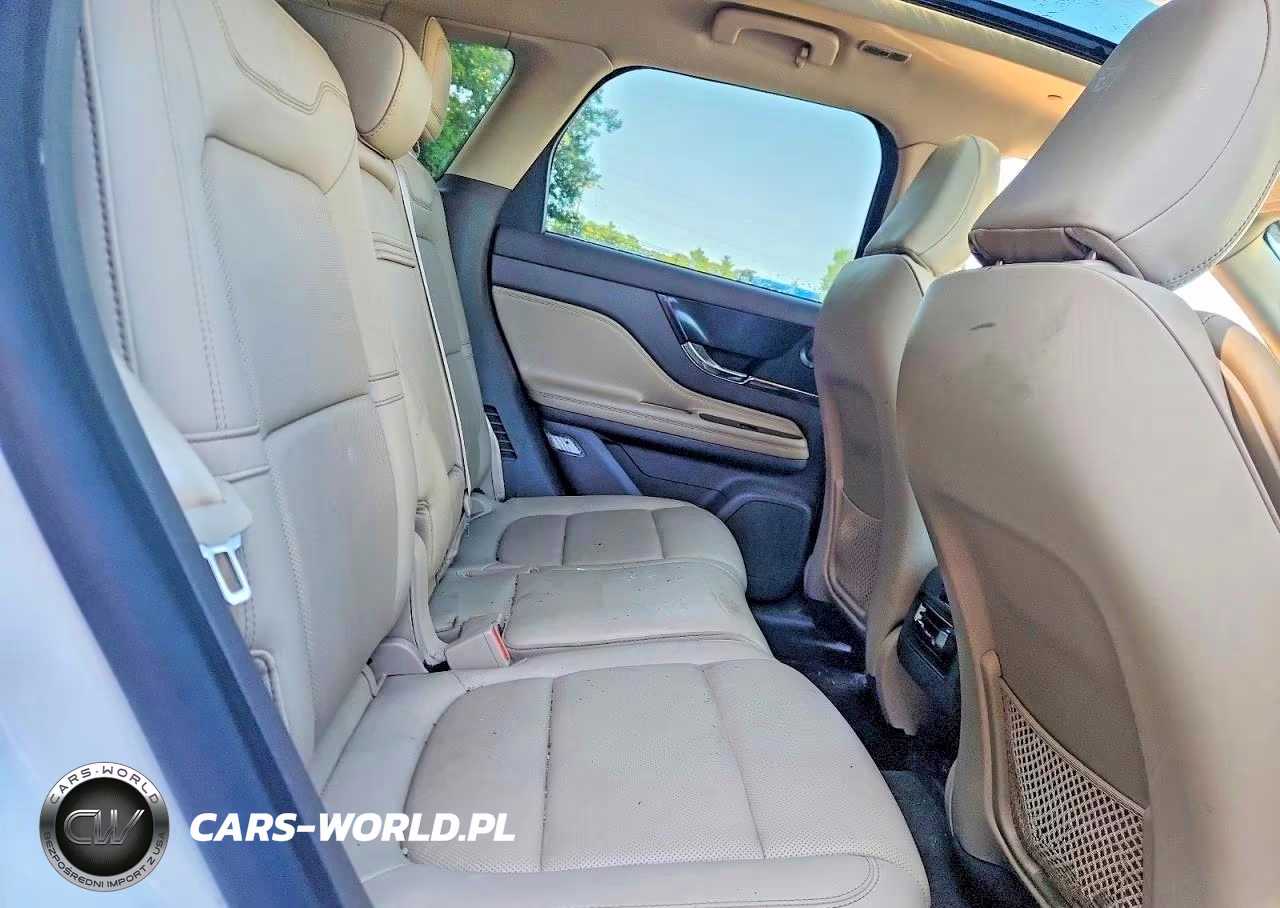 2021 Lincoln Corsair Reserve VIN:5LMCJ2D91MUL08932 - 11