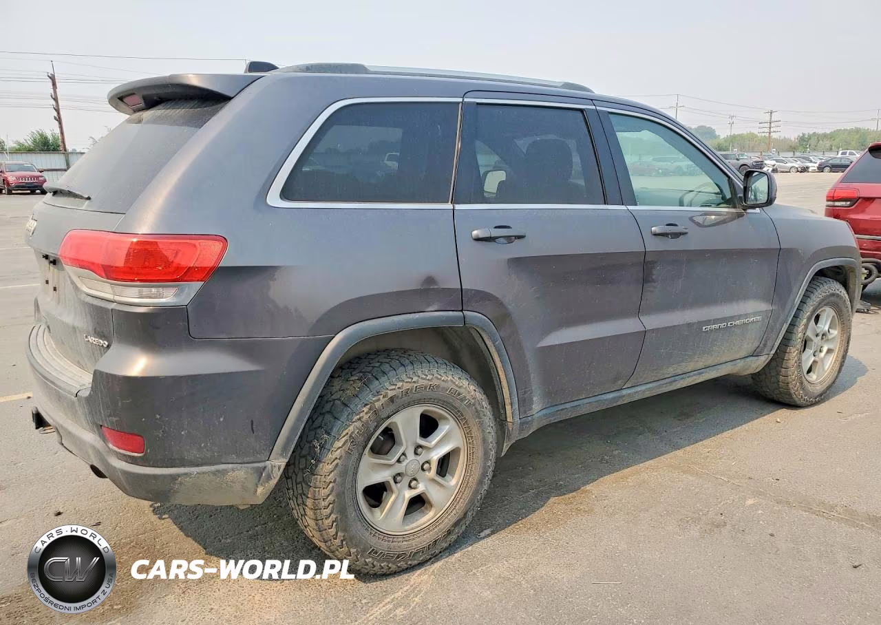 2014 Jeep Grand Cherokee Laredo VIN:1C4RJFAGXEC135480 - 3