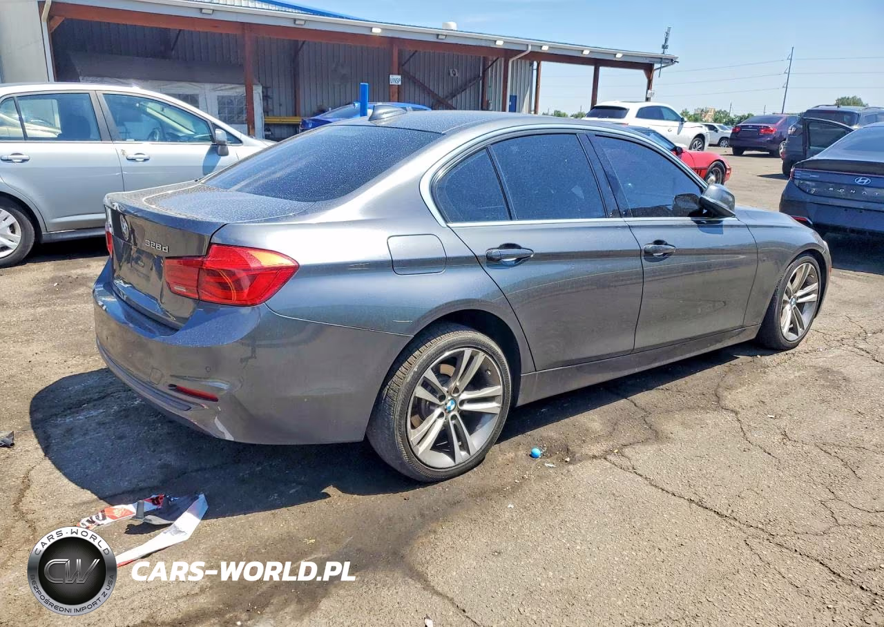 2018 BMW 328 D xDrive VIN:WBA8F1C53JAE92937 - 3