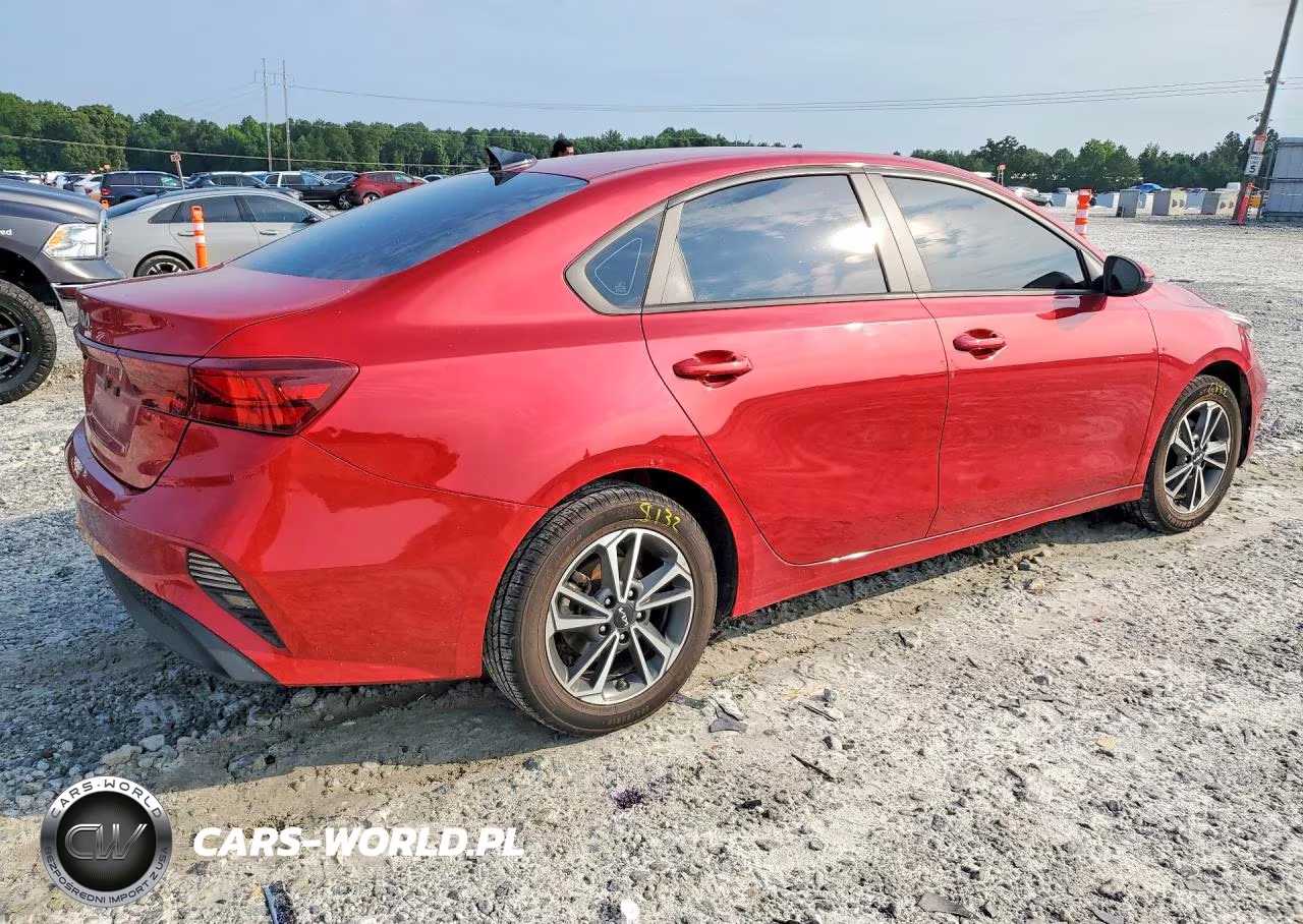 2023 Kia Forte Lxs VIN:3KPF24AD7PE511767 - 3