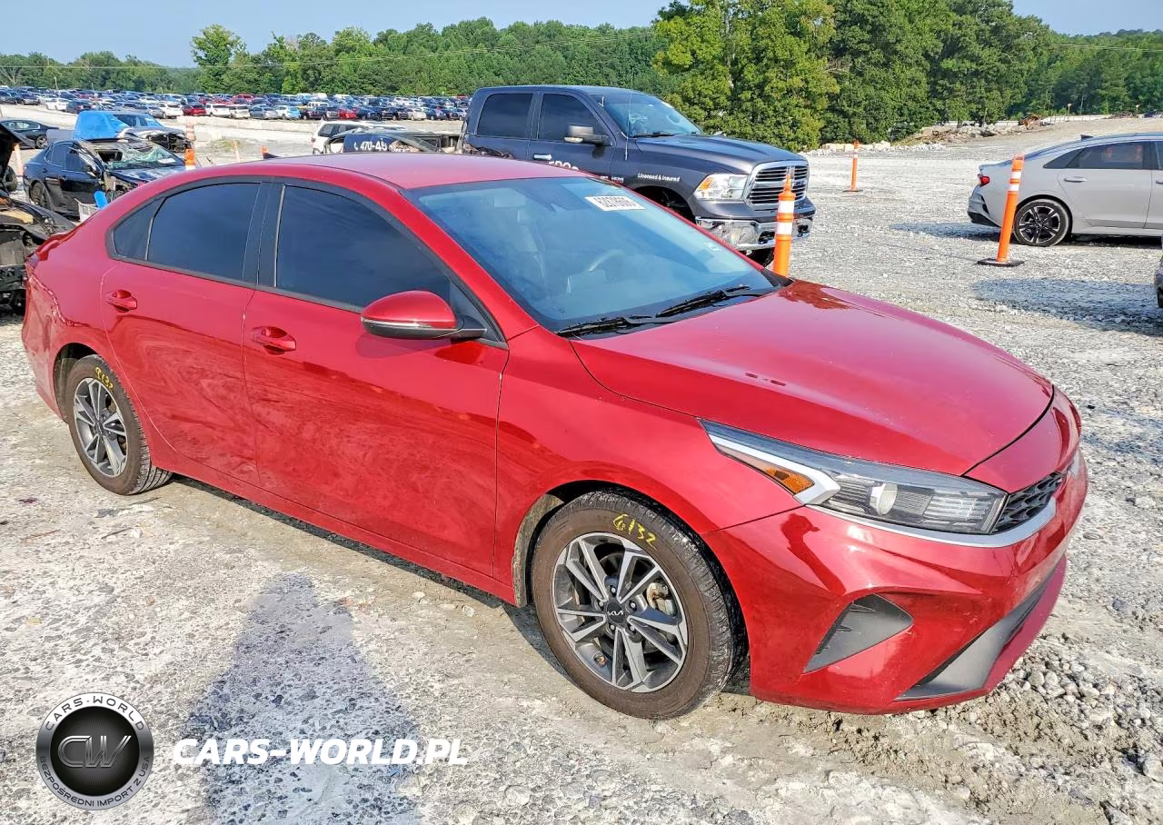 2023 Kia Forte Lxs VIN:3KPF24AD7PE511767 - 4