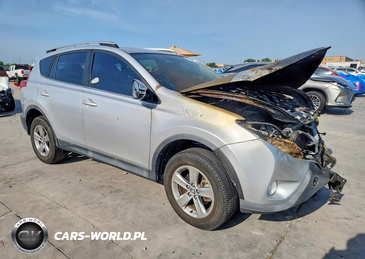 2015 Toyota Rav4 Xle VIN:2T3WFREV6FW160471 - 4
